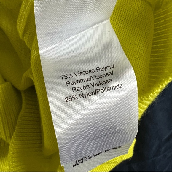 DKNY Fine Knit V-neck Top Citrus Yellow XS-S - Picture 4 of 7